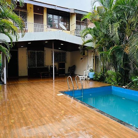 罗纳瓦拉Pool Side House别墅 外观 照片